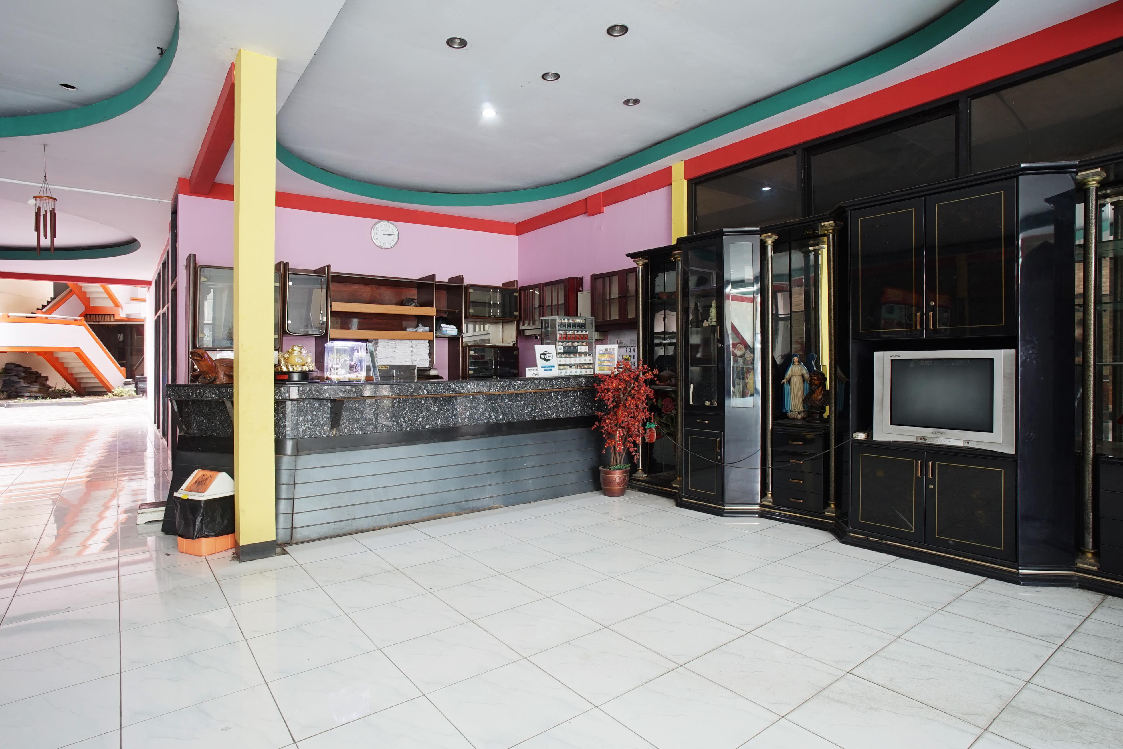 Hotel Bandung Permai Exterior photo