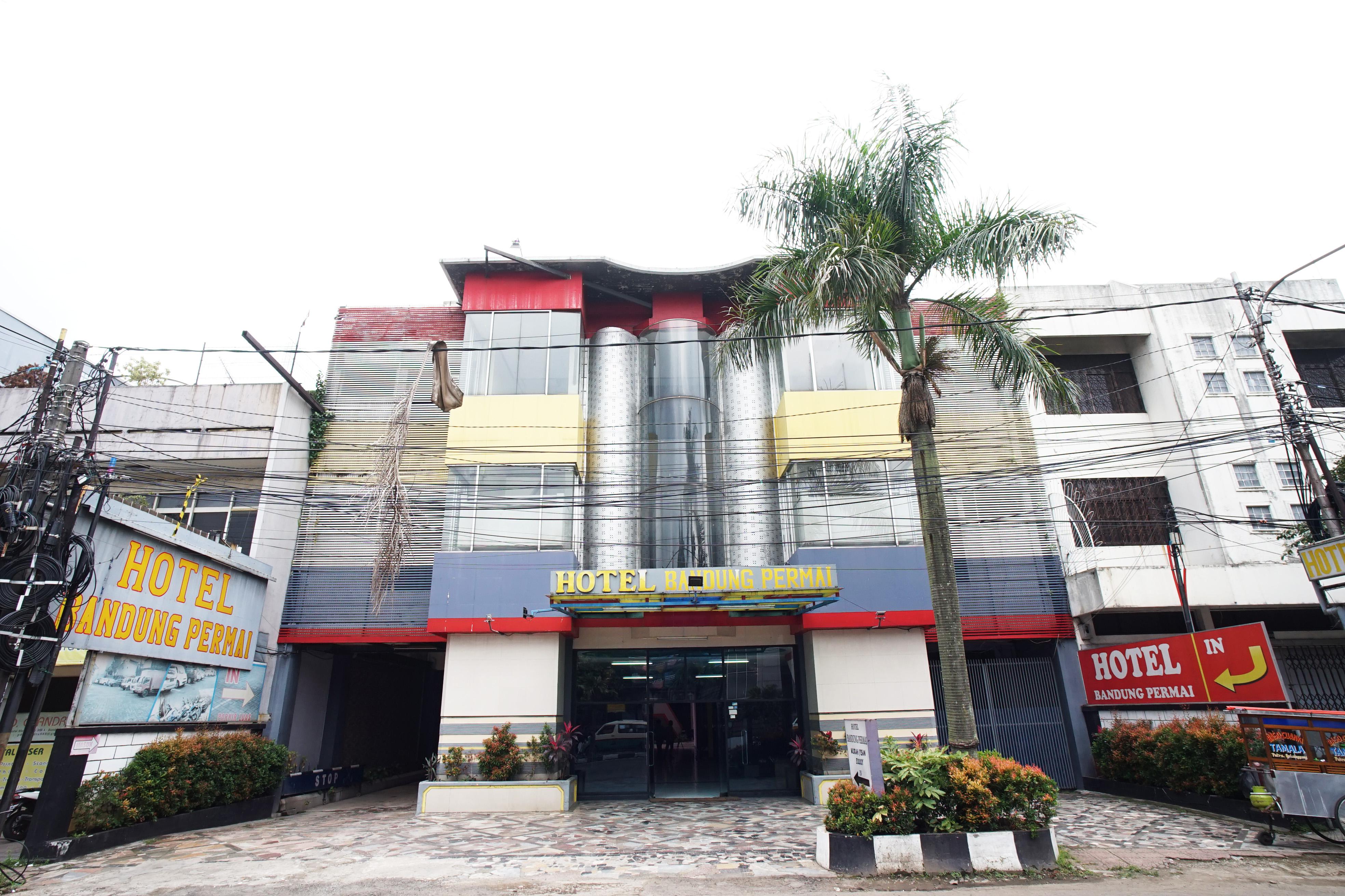 Hotel Bandung Permai Exterior photo